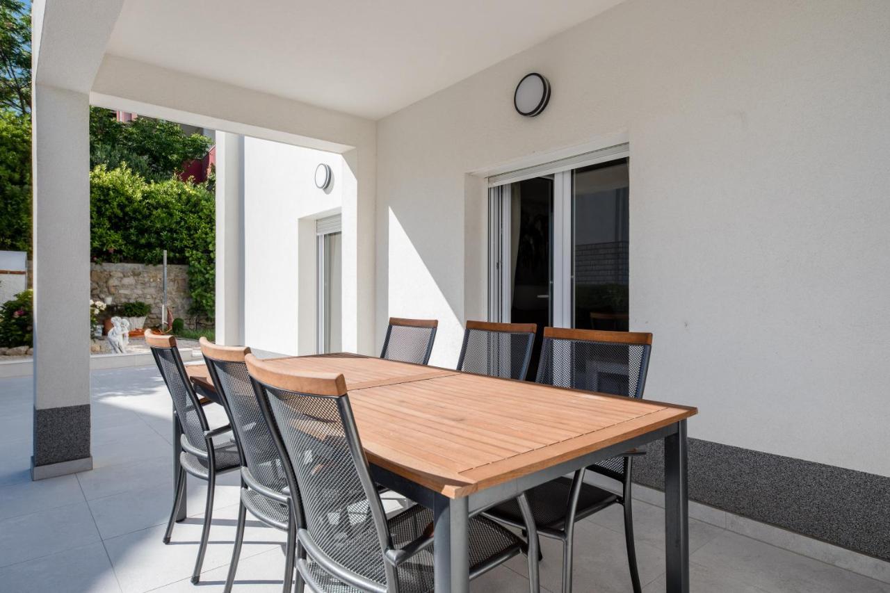 Peaceful Haven Near The Sea-Apartments Torlak Rab Banjol Exterior foto
