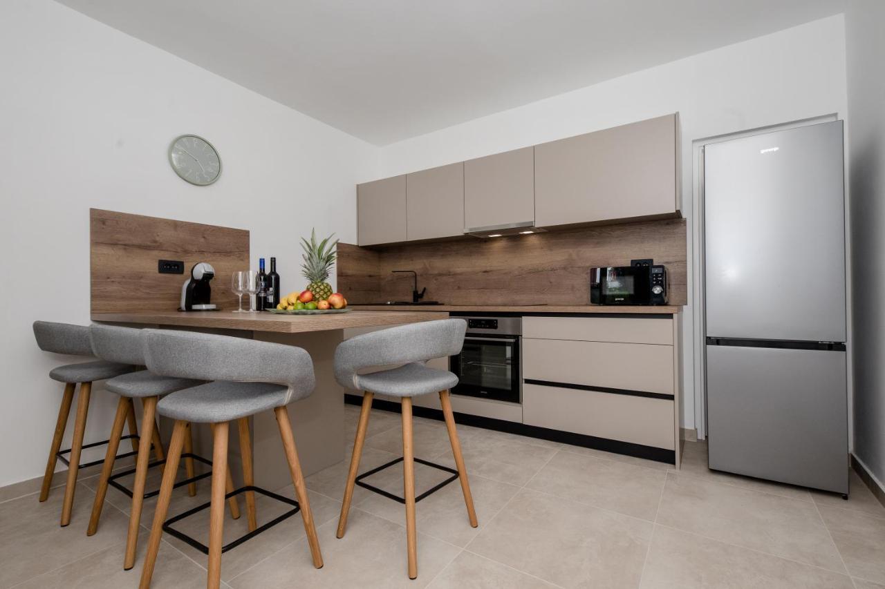 Peaceful Haven Near The Sea-Apartments Torlak Rab Banjol Exterior foto