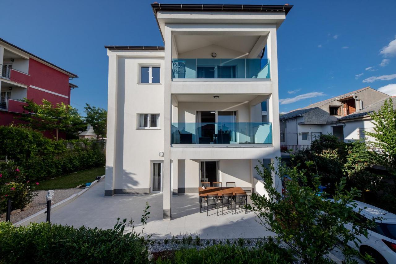 Peaceful Haven Near The Sea-Apartments Torlak Rab Banjol Exterior foto