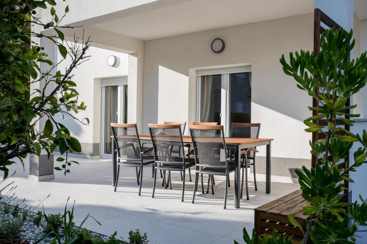 Peaceful Haven Near The Sea-Apartments Torlak Rab Banjol Exterior foto